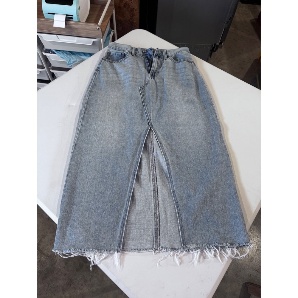 Just USA Light Wash Denim Maxi Skirt Front Slit Raw Hem Women Small 3U08